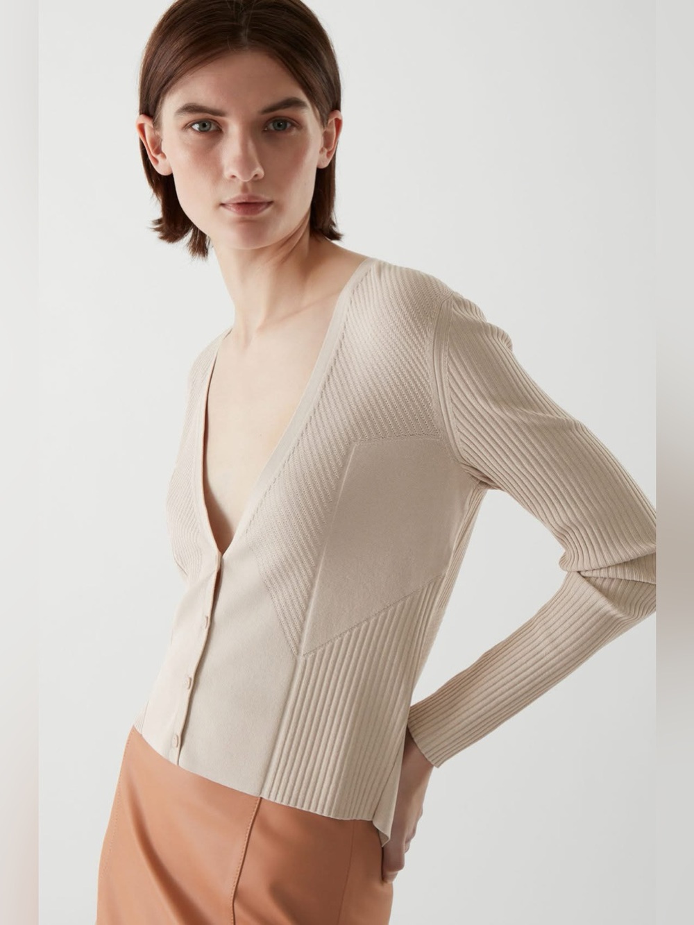COS Beige V-Neck Cardigan Featuring Textured Diagonal Ribbed Panels Size:Medium